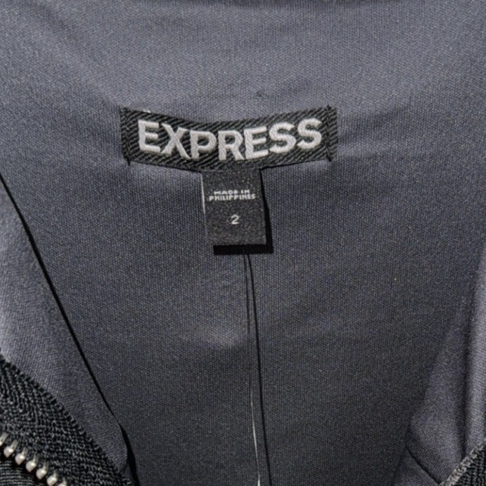 Express Bandage Dress 2 - Picture 6 of 6